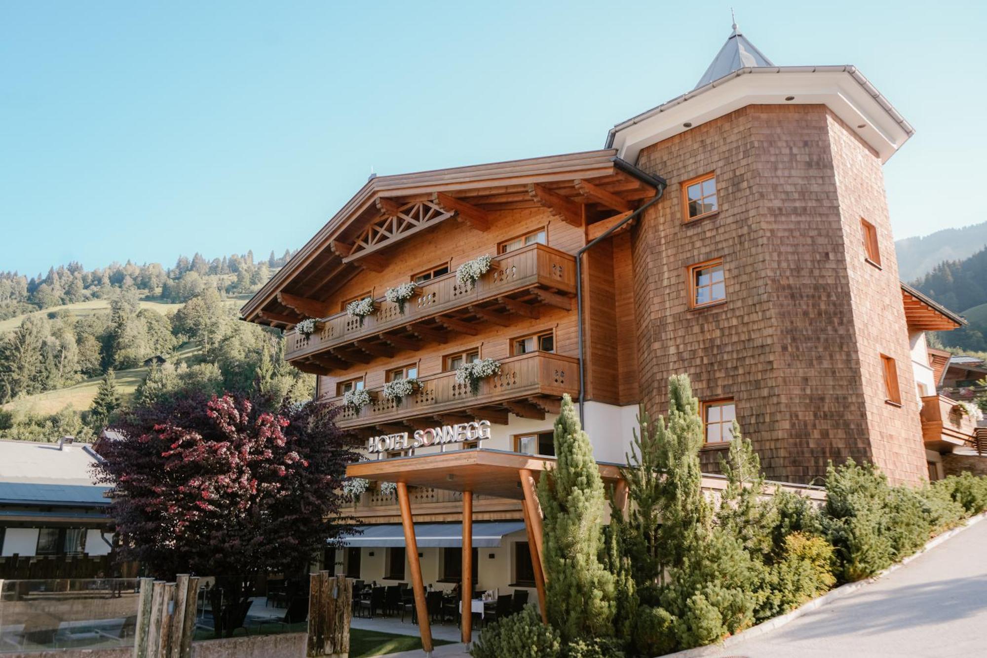 Hotel Sonnegg Saalbach-Hinterglemm Exterior photo